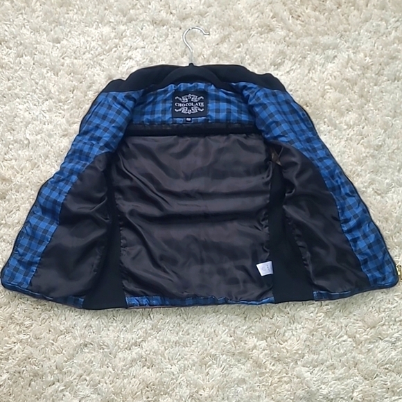 🔥 Blue & Black Plaid Quilted Puffer Vest – Lightweight Layering essential SZ Sm - Picture 9 of 13